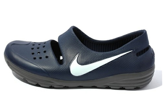 nike crocs