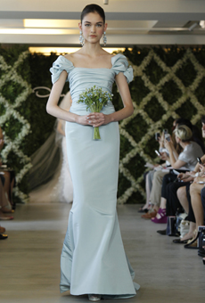 new oscar de la renta wedding dresses spring 2013 003 Las novias azules de Oscar de la Renta